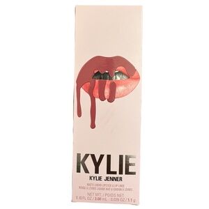 Snow Way Bae Matte Liquid Lipstick & Liner Set